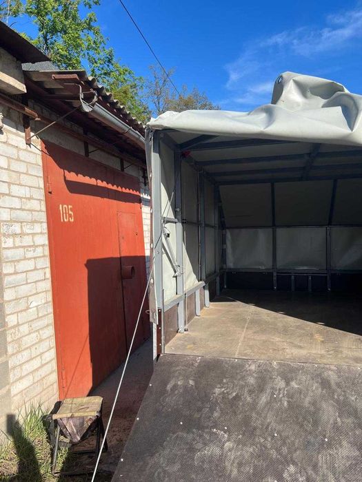 Причіп автомобільний