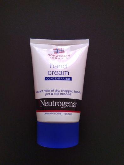 Creme de Mãos Neutrogena Concentrado - POR ABRIR