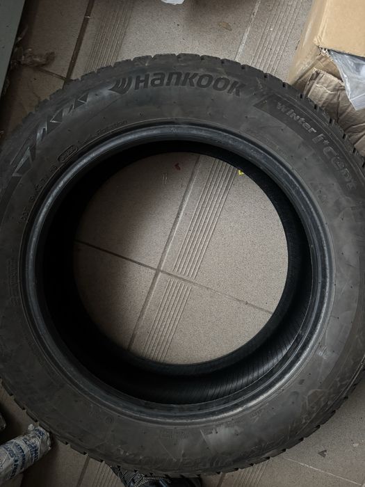 Шини Hankook 225/55 R17