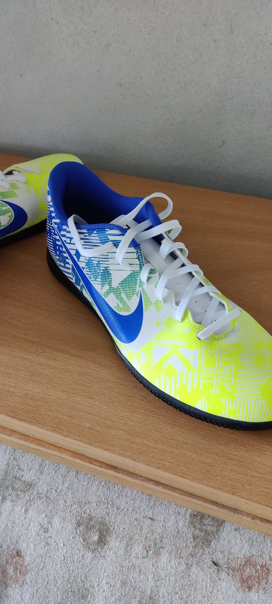 Chuteiras futsal Nike Mercurial Vapor Club 13 IC Njr