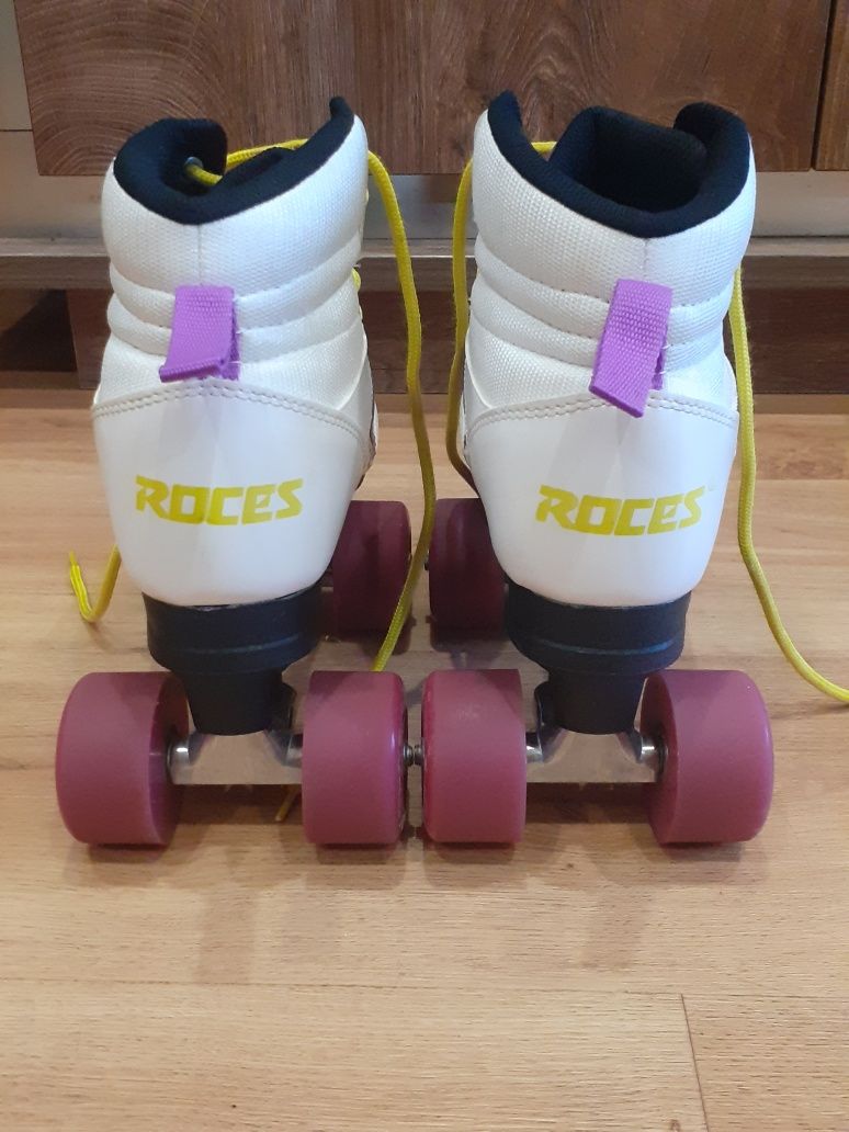 Patins infantis tamanho 35