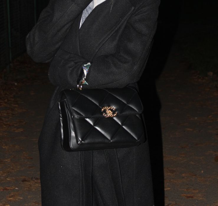 Жіноча чорна сумка