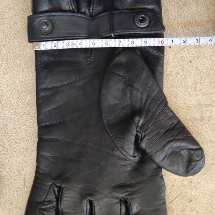 Мужские кожаные перчатки