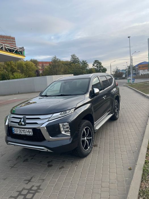 Mitsubishi Pajero Sport 2021