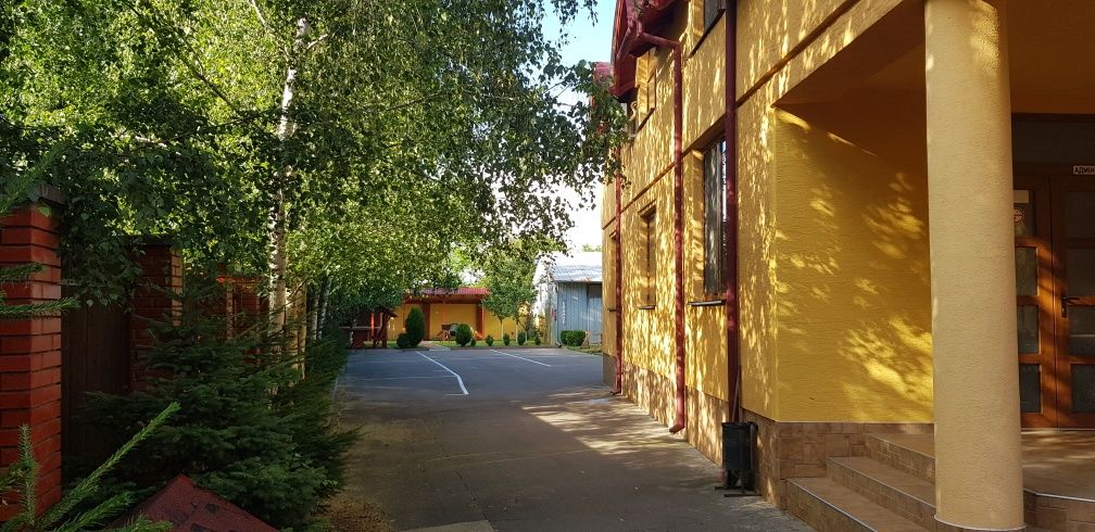 VILLA VERA Садиба біля Термального  басейну Закарпаття + парковка