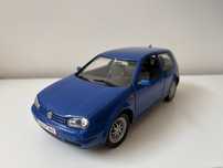 Model Volkswagen Golf MK4 GTi 1:18 Revell (maisto welly)