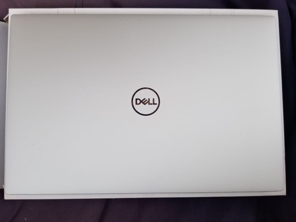 Dell XPS15 9510. RTX3050Ti, I7-1180H, 16Gb, 1Tb, 4K Oled Татч.