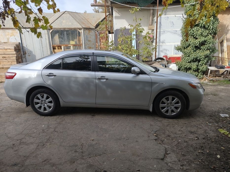 Продам Тойоту Камри 40