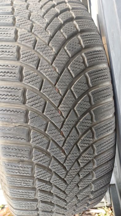 Opona Bridgestone Blizzak LM005 205/50 R17