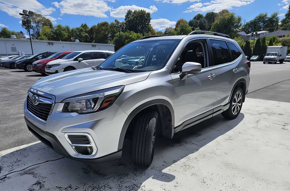 Subaru Forester      2020