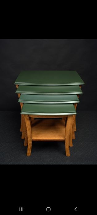 Набір кавових столиків