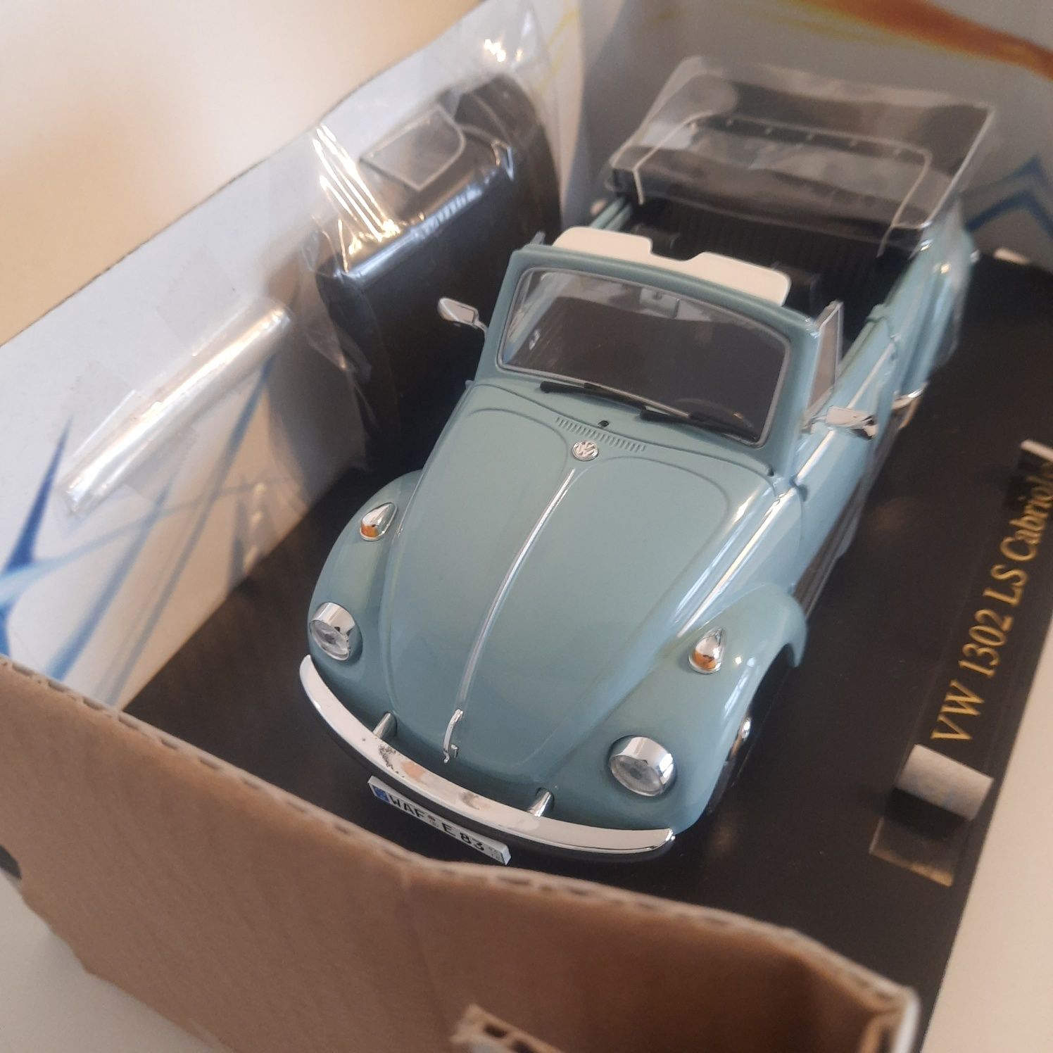 Nowy Volkswagen 1302ls cabrio revell 1:18