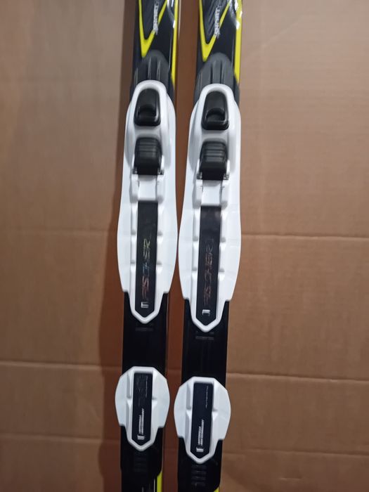 Narty biegowe Fischer superlite łuska z wiązaniami NNN