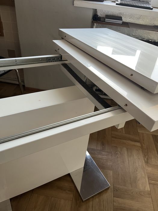 Stół rozkładany 120-160/80/75,5 biały plus krzesła