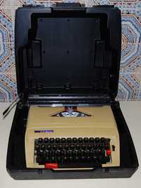 Máquina de escrever portátil antiga