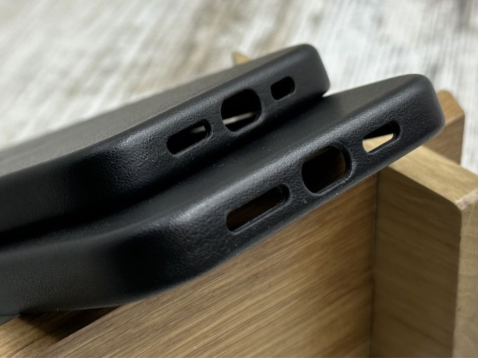 Чехол кожа Leather Case MagSafe на iPhone 13 Pro. Анимация