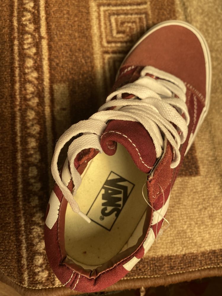 продаж кеди Vans