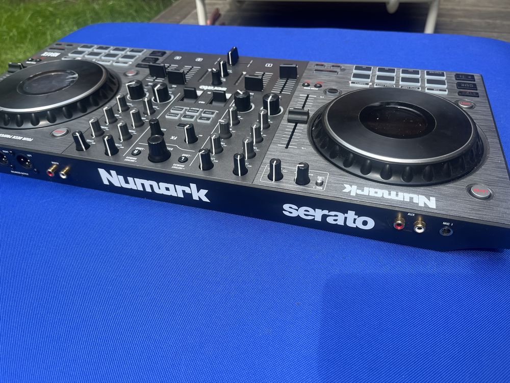 Kontroler Dj Numark Ns4fx
