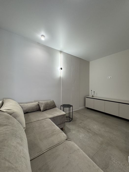 3 кімнати продаж мікрорайон  сонячний 3-поверх