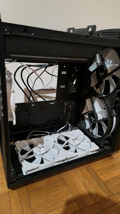 Fractal Design Torrent Compact RGB