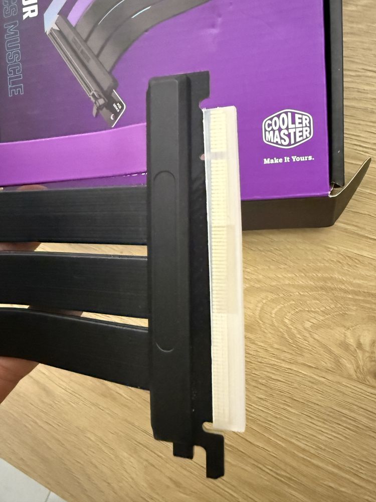 Cooler Master RISER PCI 4.0 X16 NA TAŚMIE 20CM