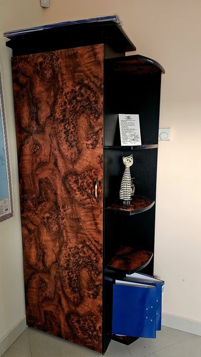 Продам Офісні меблі