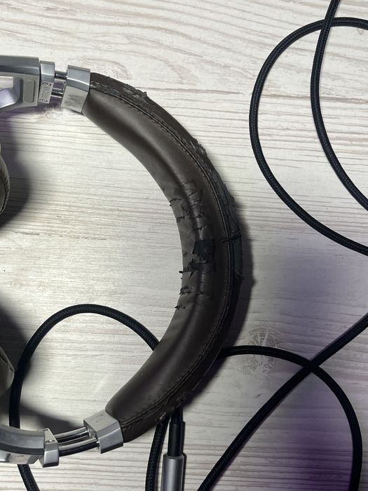Наушники навушники повнорозмірні Denon AH-D5200 Hi-Fi Hi-Res