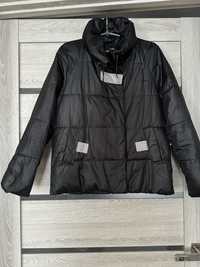 куртка весняна чорного кольору Jinmeisi,розмір  М