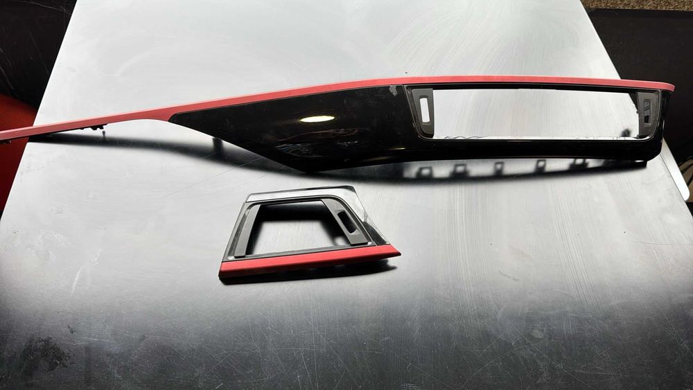 Frisos interiores BMW F30