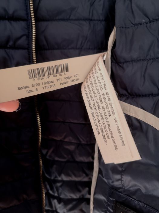 Granatowa damska kurtka Massimo Dutti, r. 36