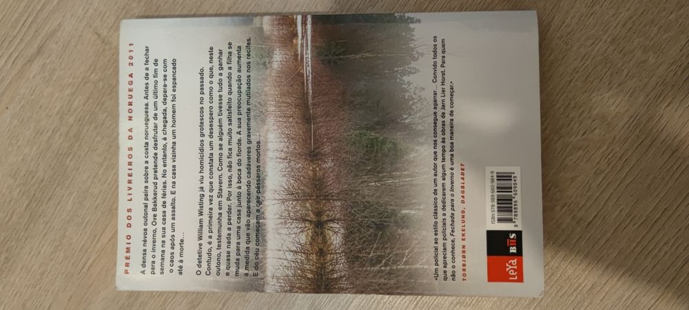Livro"fechada para inverno"