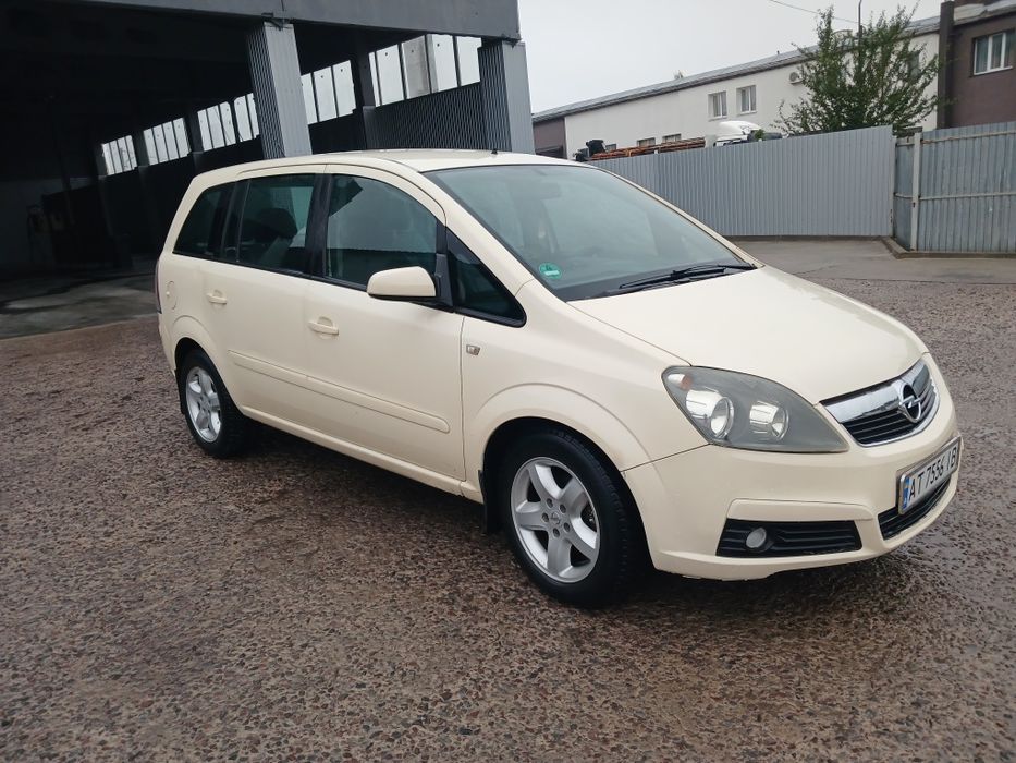 Opel Zafira семимісна 1.6 газ бензин