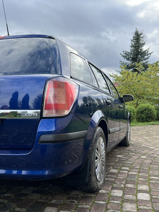 Продам Opel Astra H