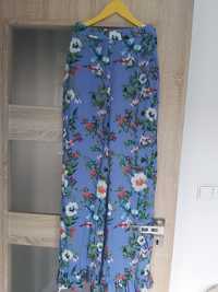 Spodnie w kwiaty z hm