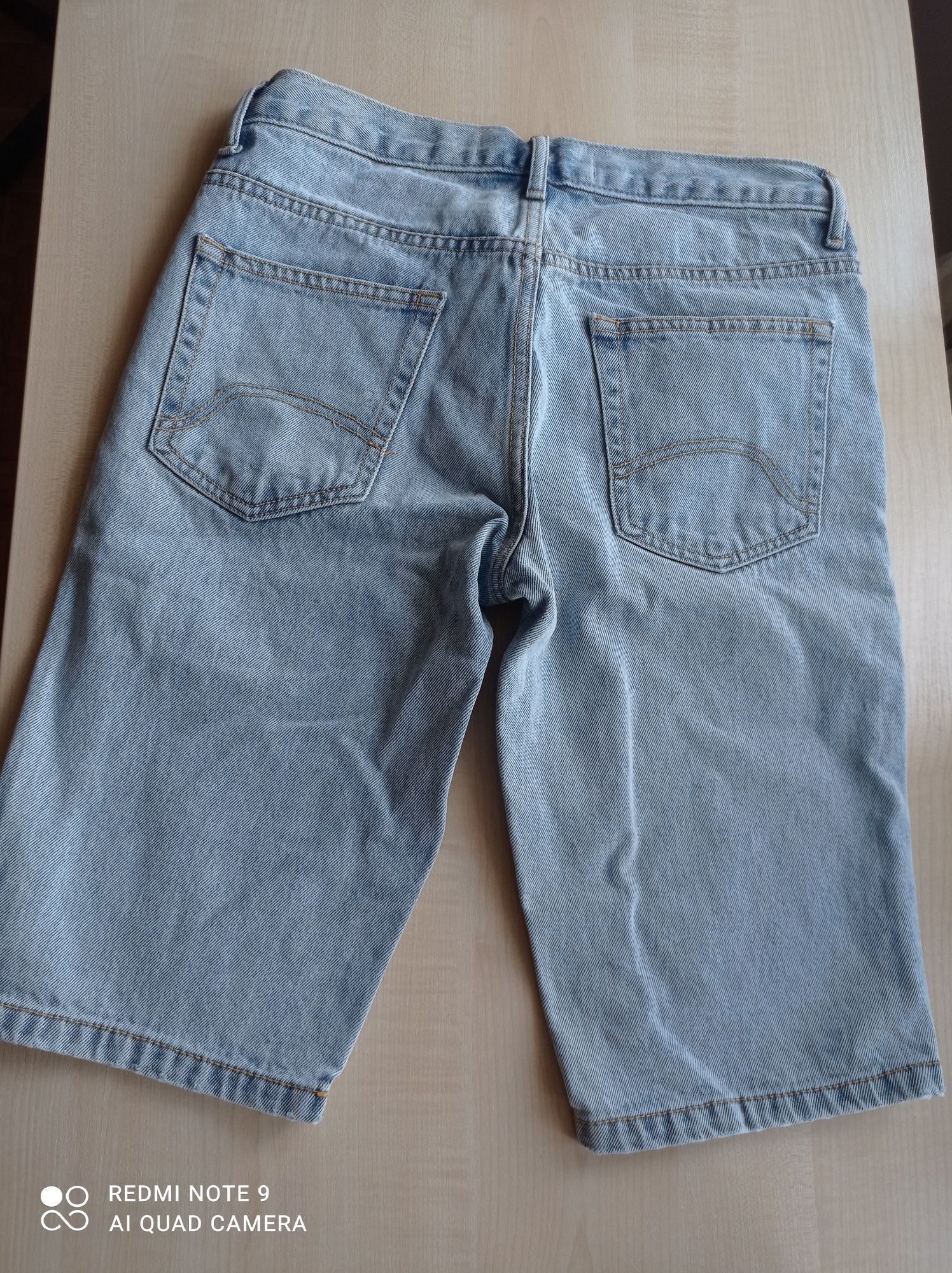 jeansowe męskie krótkie spodenki W28