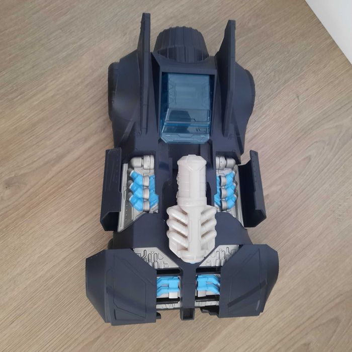 Brinquedo carro do Batman sem figura