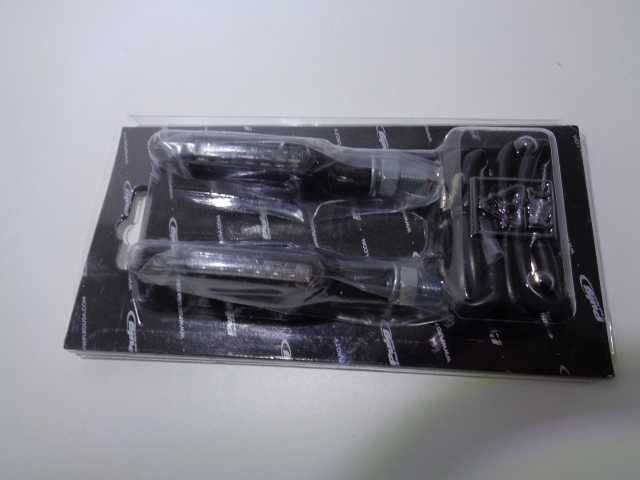 Kierunkowskazy Dynamiczne LED Uniwersalne 3 in one PUIG Komplet 4 szt.