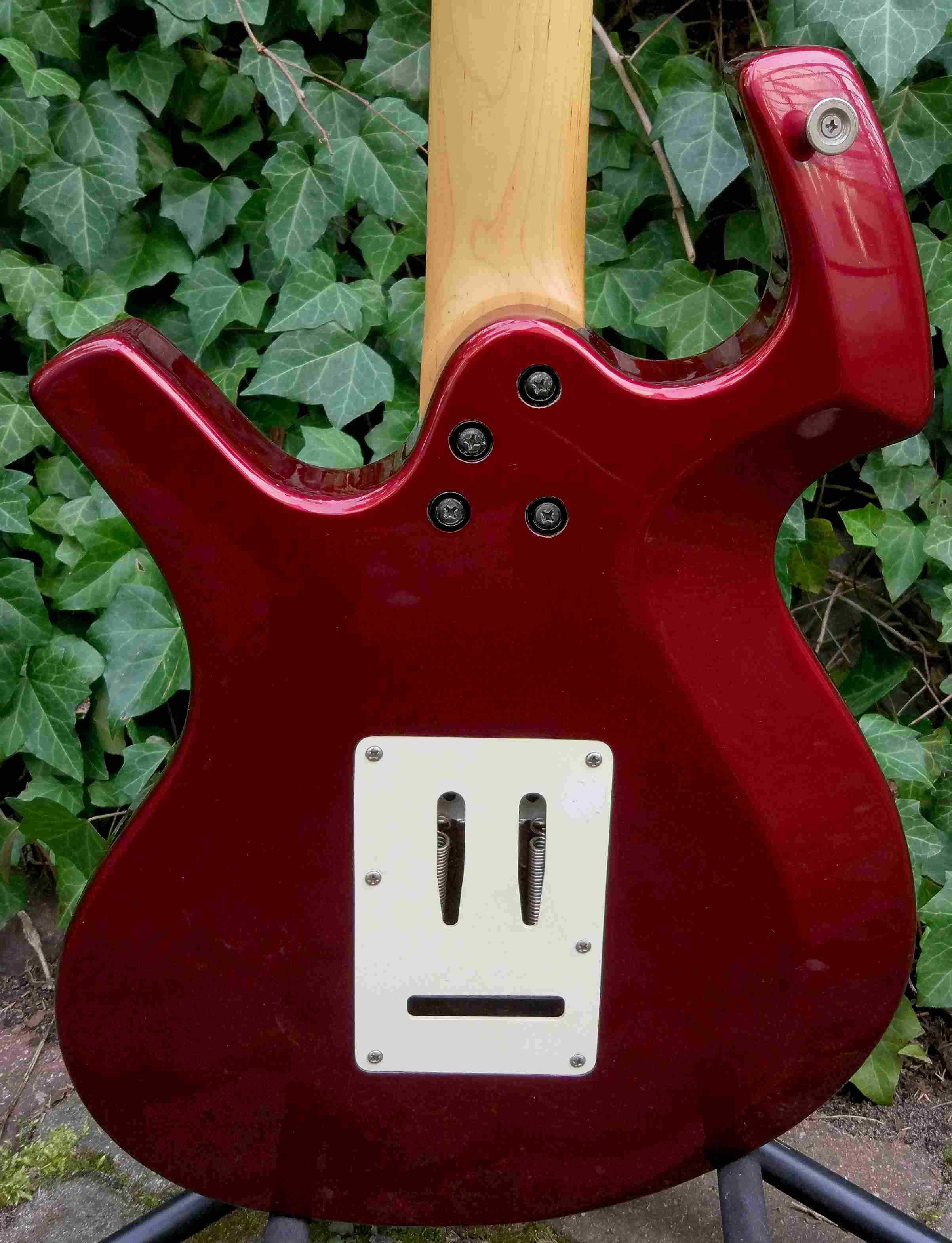 Gitara elektryczna Parker P-30