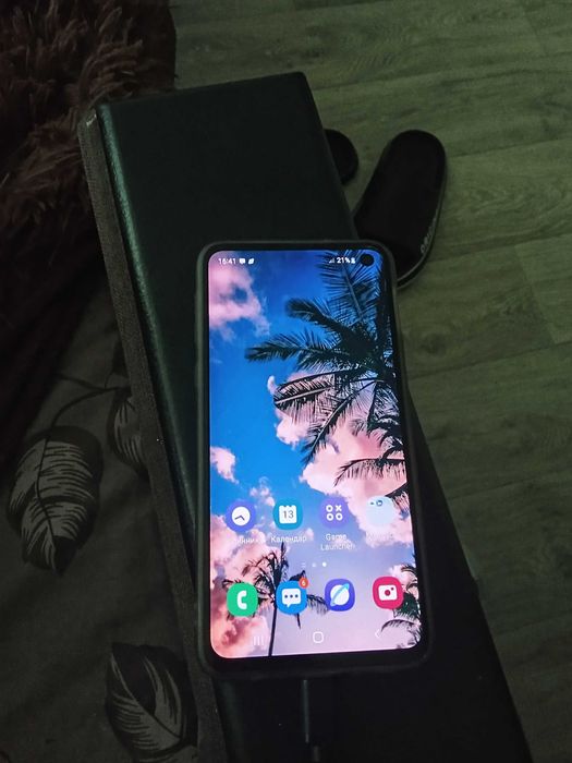 GAIAXY S10 бу/продам не дорого