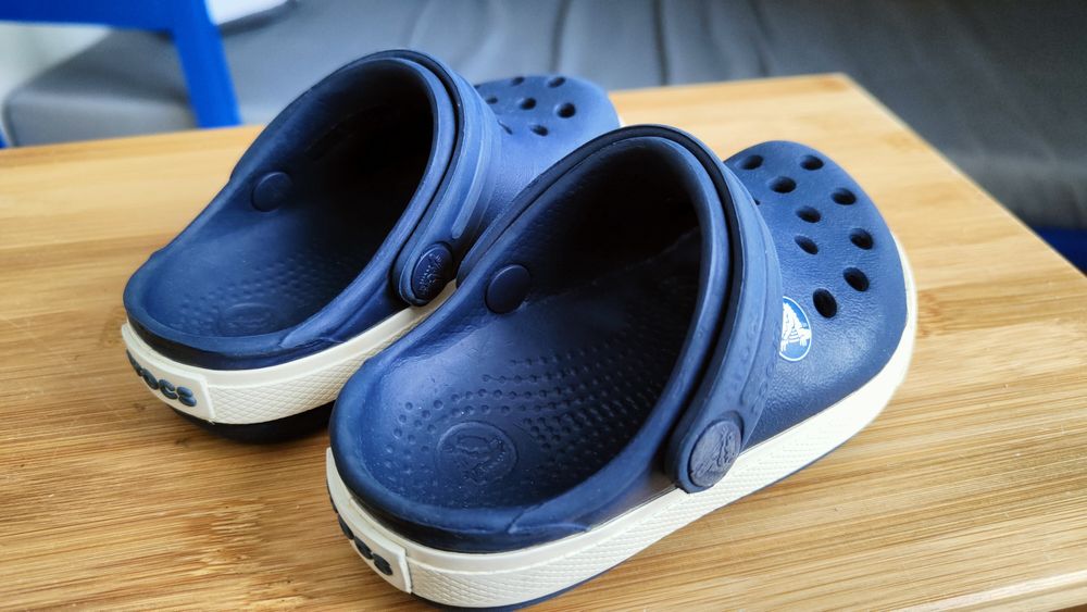 Klapki Crocs r. C4/5