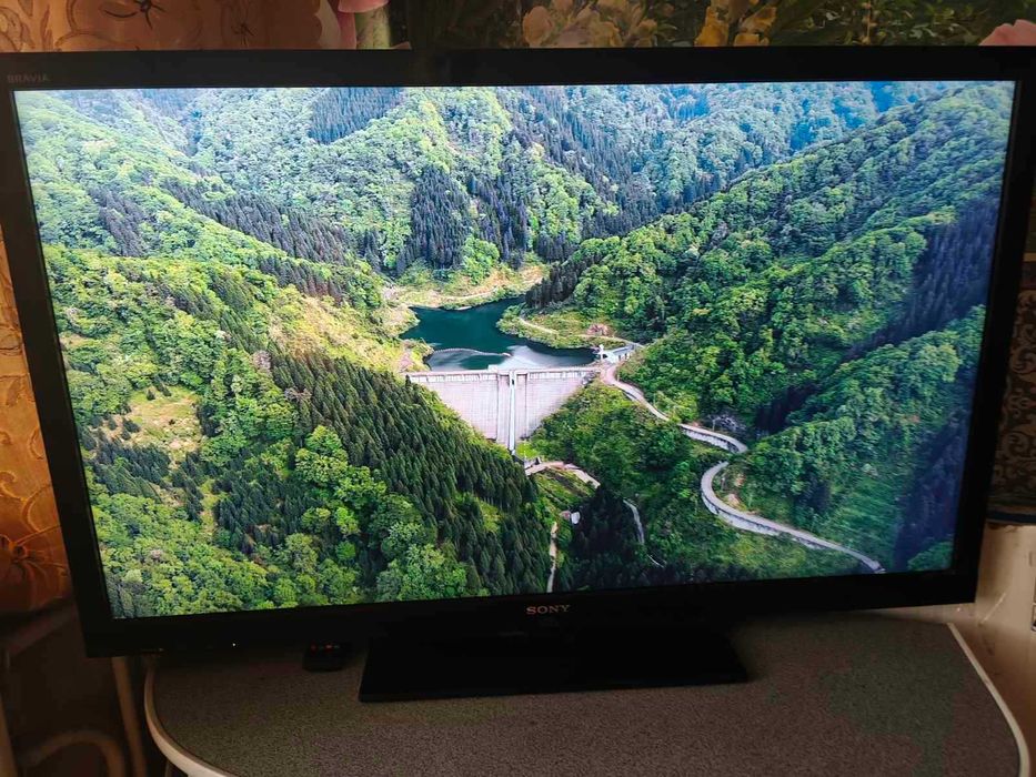 Телевізор Sony KDL-46EX716