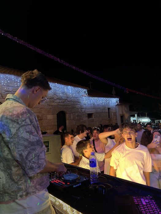 DJ - Casamentos, Festas e Eventos