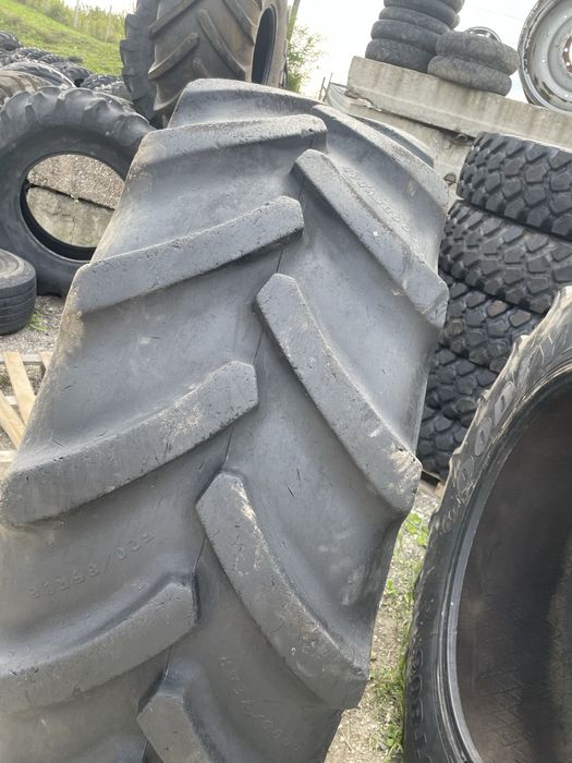 Шини Goodyear 520/85R38 (20.8r38)