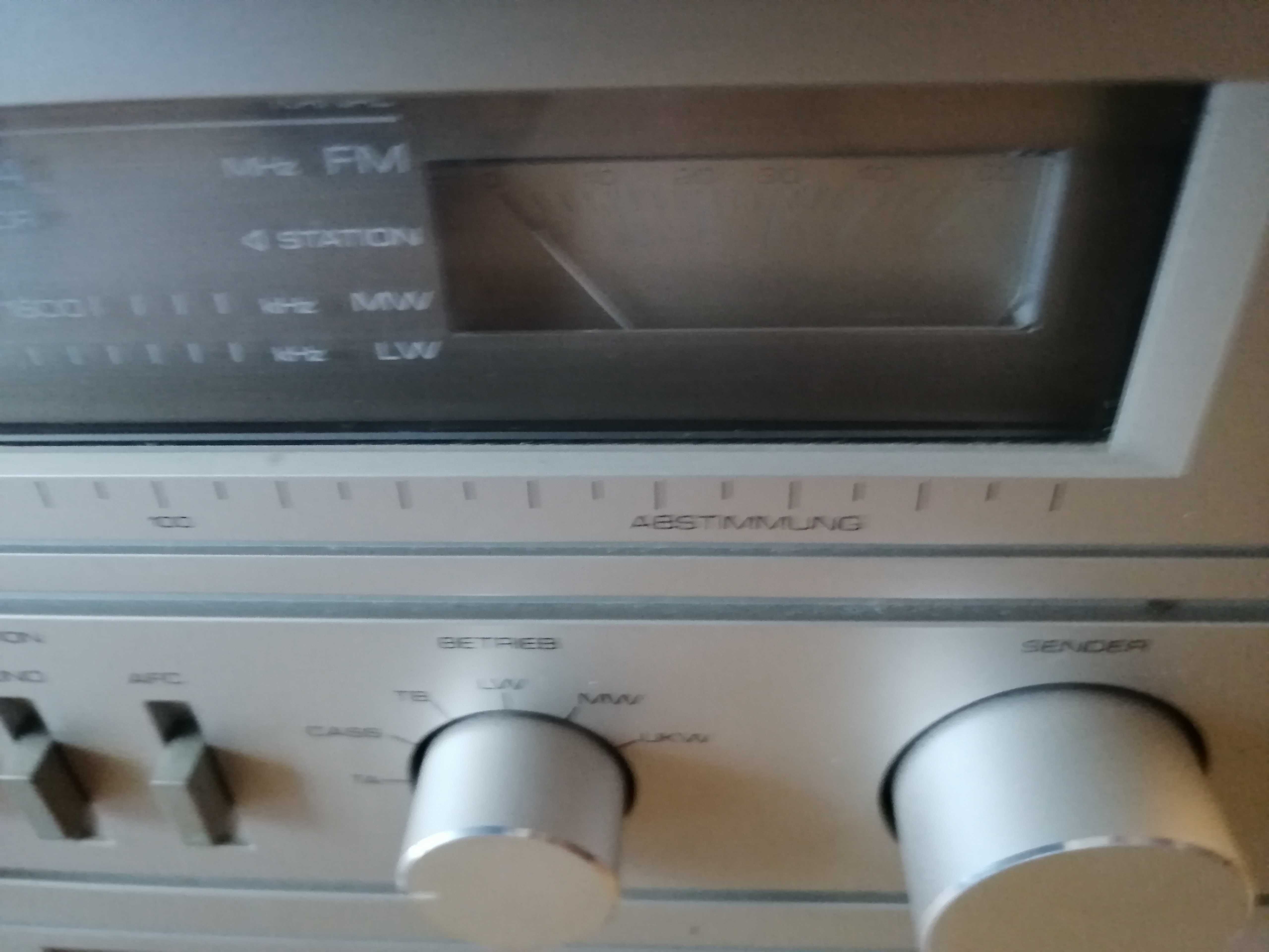 Wieża hifi Tanio wskaźniki 6300 Uniwersum