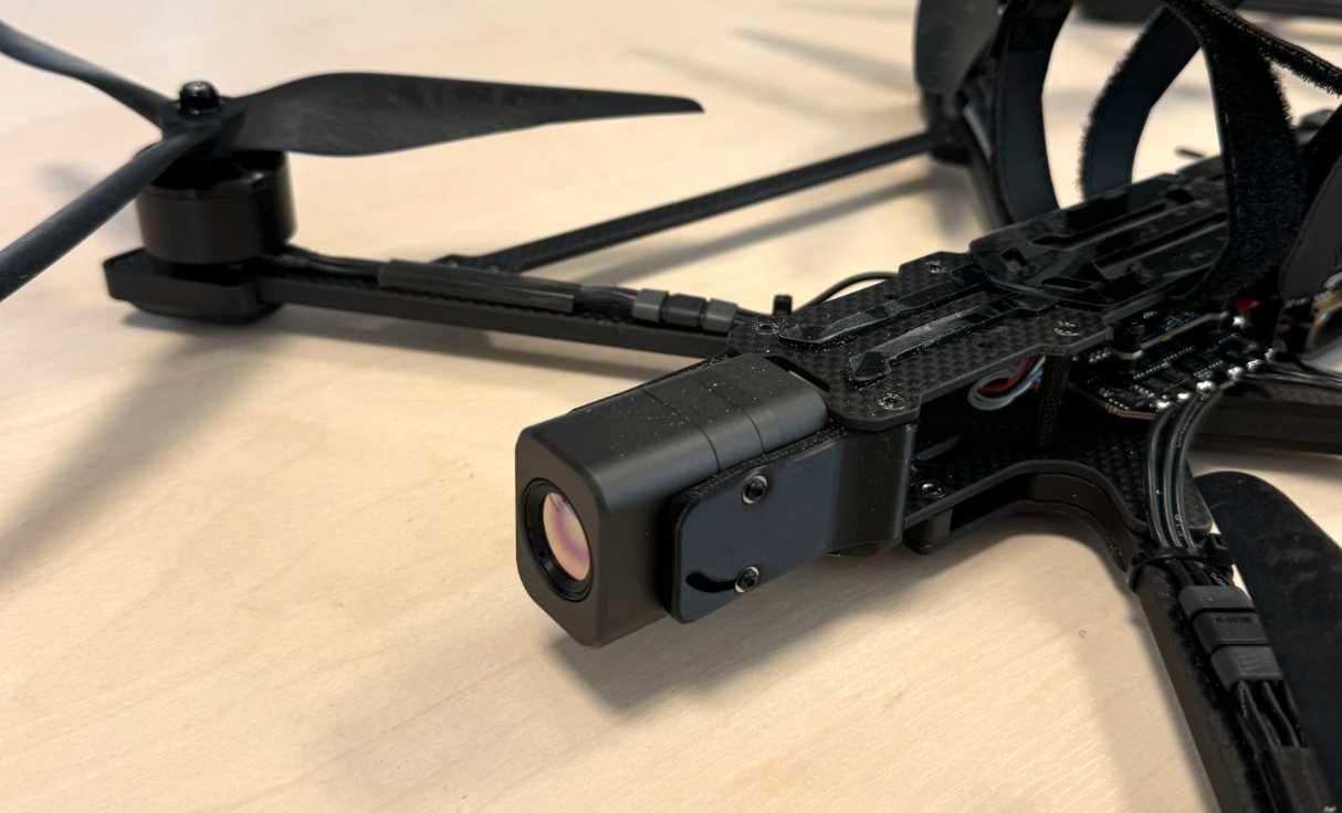 Ochi Black. Тепловізійна камера Caddx IRC-384 / IRC-384CA / 384СА