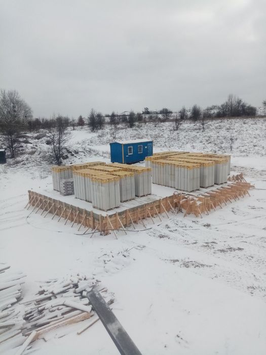 Фундаменти. Будівництво будинків