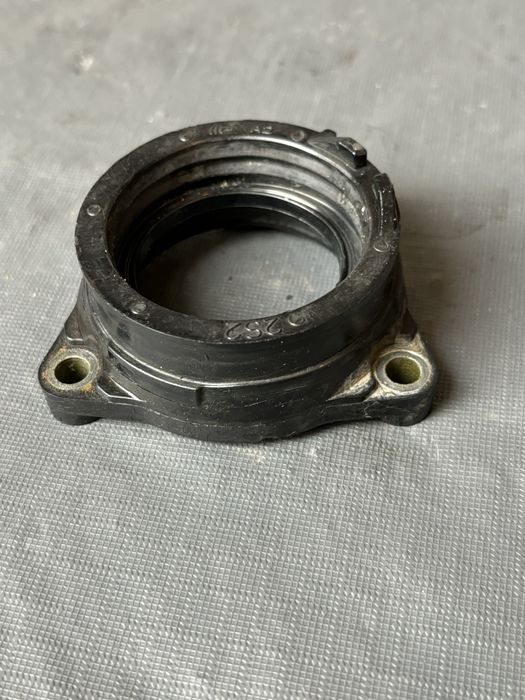 Króciec gaźnika guma dolot YAMAHA YZF450 4T 06-09r