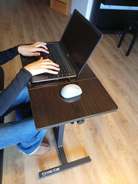 Mesa Tripé p/ computador portátil