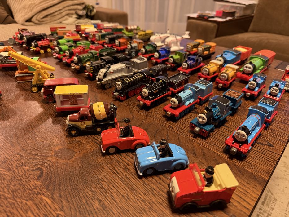 FGR22 Tomek i przyjaciele super stacja superstation thomas mega zestaw