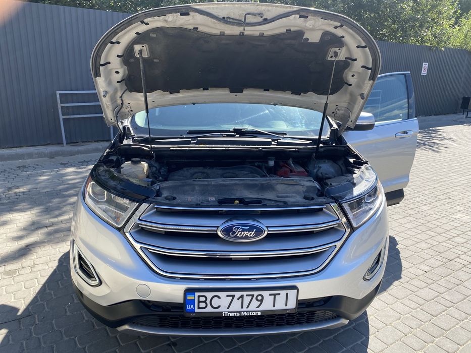 Ford edge TITANIUM